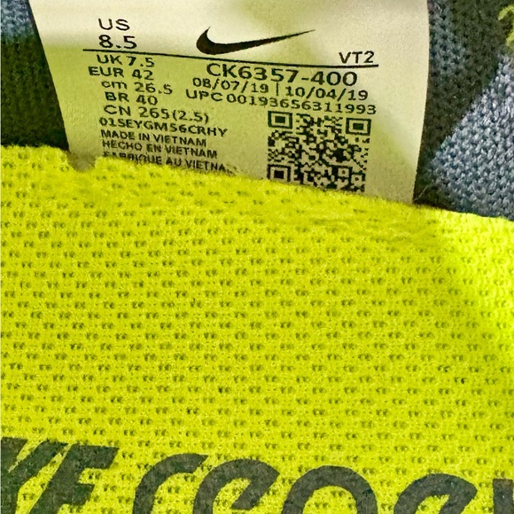 Men’s Nike Renew Running Shoes - Picture 10 of 10